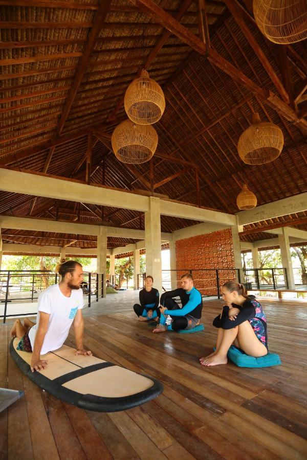 Endless Summer Surf Camp Kuta Kuta Lombok Dış mekan fotoğraf